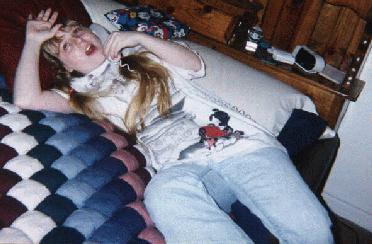[Aw, Gawd, why am I on the phone??]
